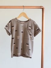 Load image into Gallery viewer, Boxy Tee | Crescents - Size 5/6Y
