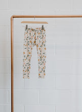 Load image into Gallery viewer, Leggings | Summer Floral
